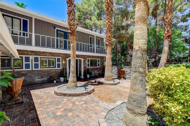 $1,998,000 | 5260 North Jones Boulevard, Las Vegas, NV 89130