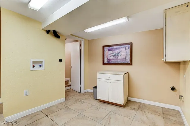 $1,998,000 | 5260 North Jones Boulevard, Las Vegas, NV 89130