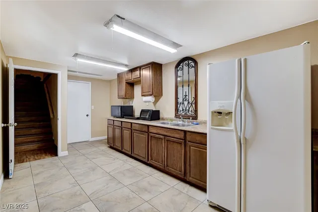 $1,998,000 | 5260 North Jones Boulevard, Las Vegas, NV 89130