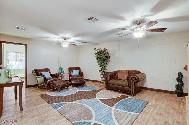 $1,998,000 | 5260 North Jones Boulevard, Las Vegas, NV 89130