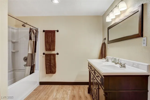 $1,998,000 | 5260 North Jones Boulevard, Las Vegas, NV 89130