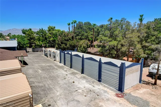 $1,998,000 | 5260 North Jones Boulevard, Las Vegas, NV 89130