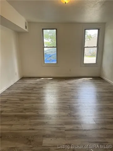 $900 | 310 West Market Street, Unit 1, New Albany, IN 47150