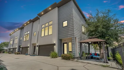 $349,000 | 404 Drennan Street, Houston, TX 77003