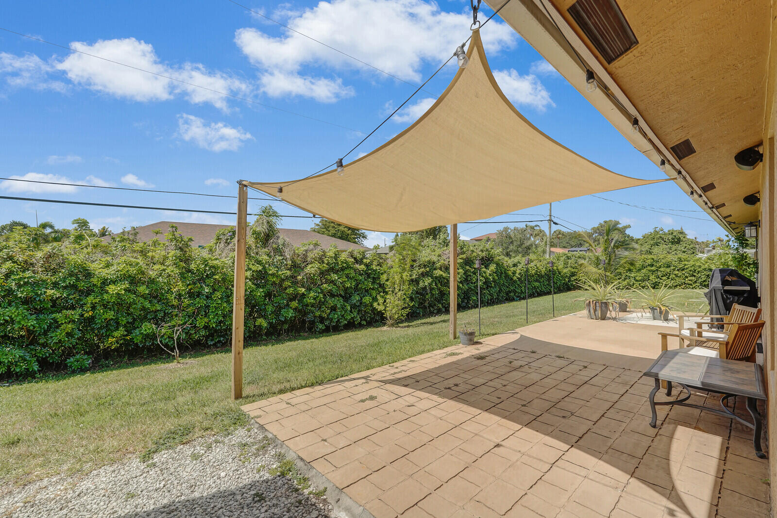 61 West Mango Road Lake Worth, FL 33467 - Photo 16 of 17 33_image_33_mls