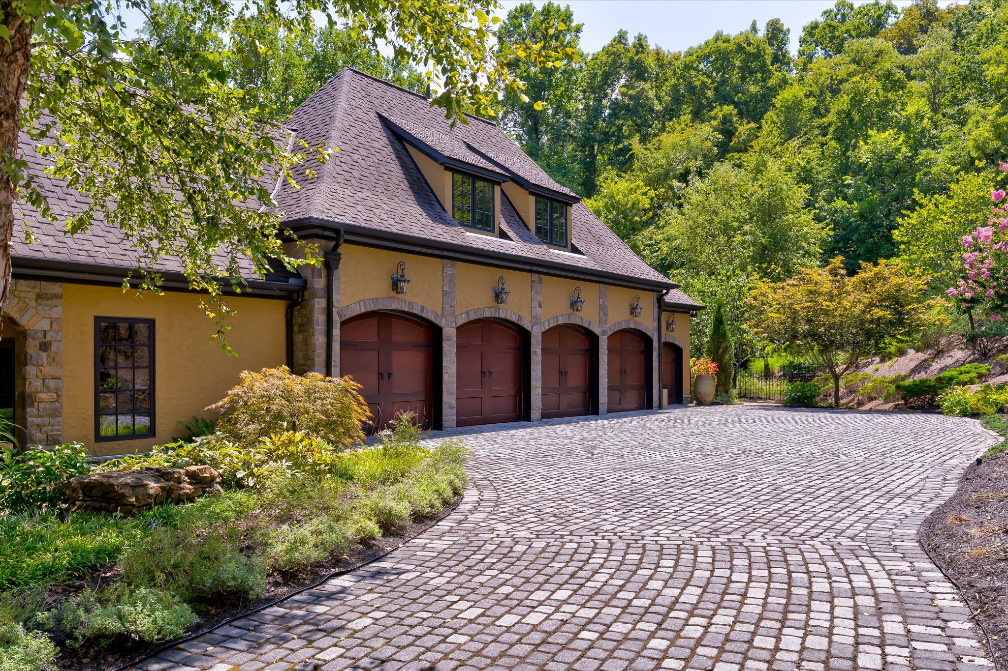 255 Villa Segrata North Ridge Road Sevierville, TN 37876 - Photo 11 of 78 a view of a house with a yard