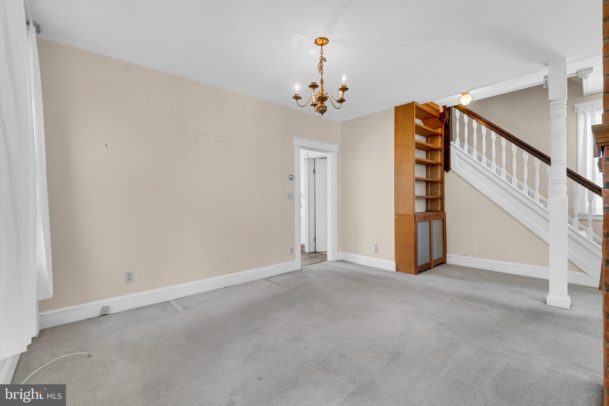 1008 Haverhill Road Baltimore, MD 21229 - Photo 8 of 29 Dining room