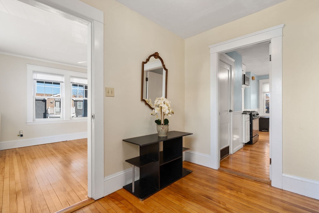 35 Boardman Street Worcester, MA 01606 - Photo 14 of 25
