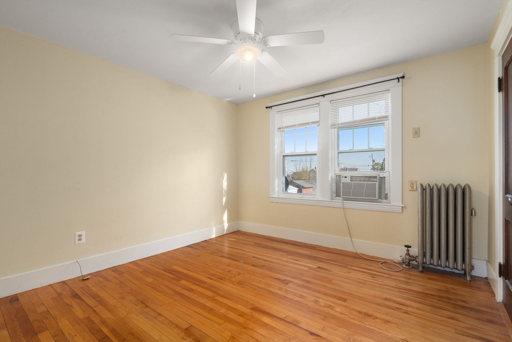 35 Boardman Street Worcester, MA 01606 - Photo 18 of 25