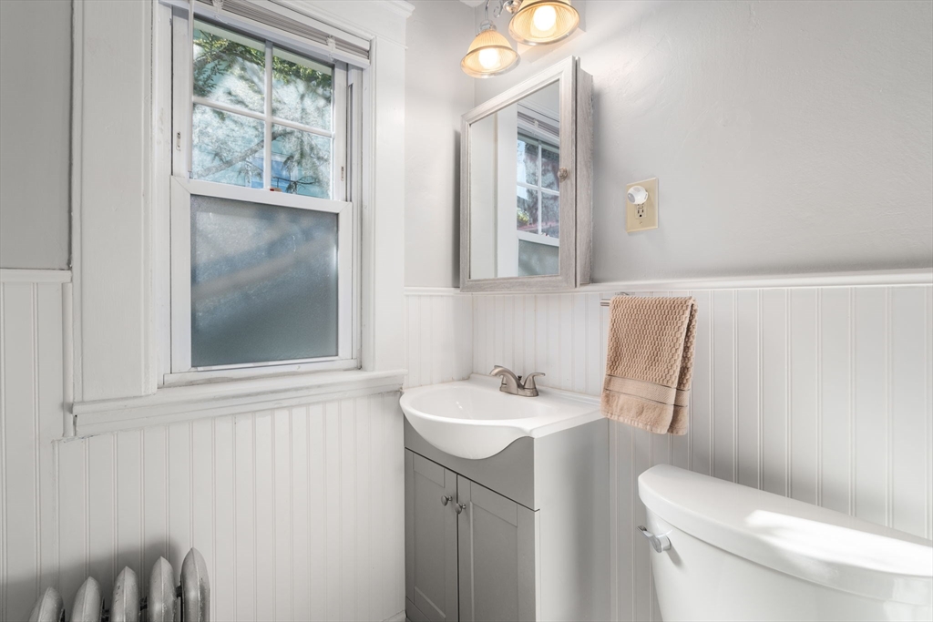 35 Boardman Street Worcester, MA 01606 - Photo 20 of 25