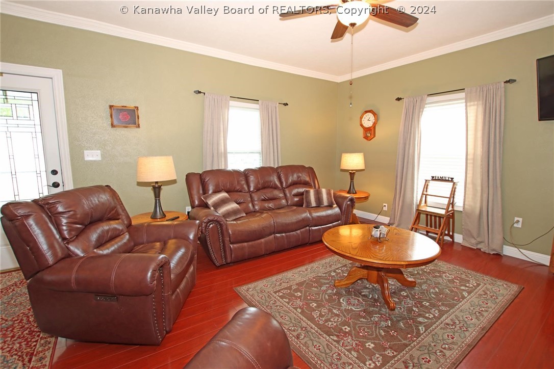 112 Second Street Winfield, WV 25213 - Photo 17 of 50 Gallery Image 17