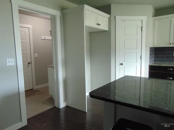 $524,900 | 983 South Street, Vale, OR 97918