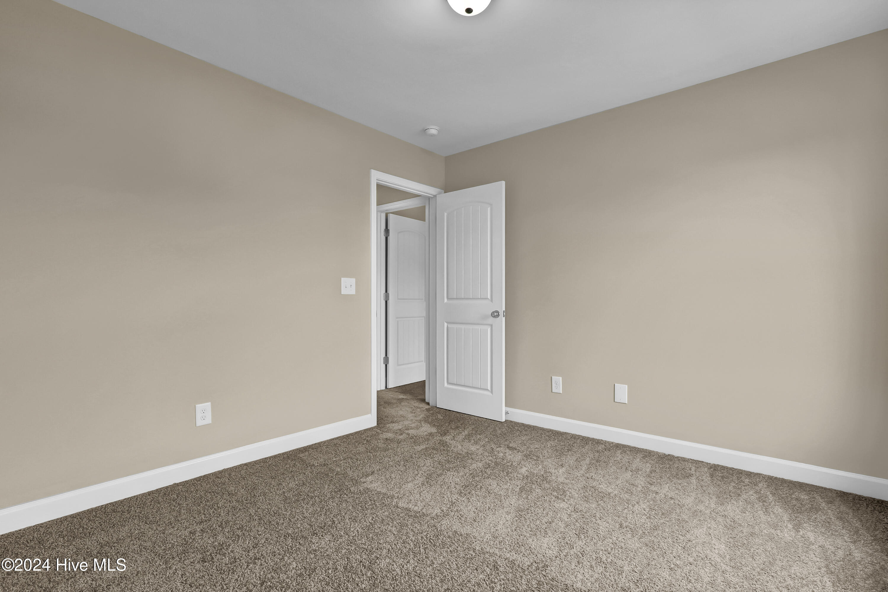 270 Merin Height Road Jacksonville, NC 28546 - Photo 15 of 28 14