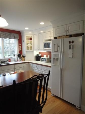 42 Ridgecrest Road Amherst, MA 01002 - Photo 8 of 30 Gallery Image 8