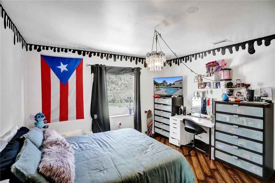 4000 Tree Top Road Hollywood, FL 33026 - Photo 21 of 28 *Wood flooring in this bedroom only*