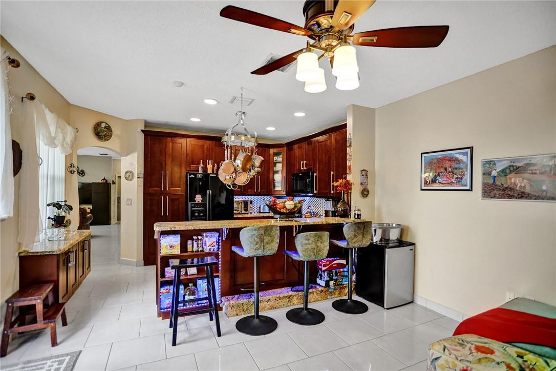 4000 Tree Top Road Hollywood, FL 33026 - Photo 3 of 28 Photo 3