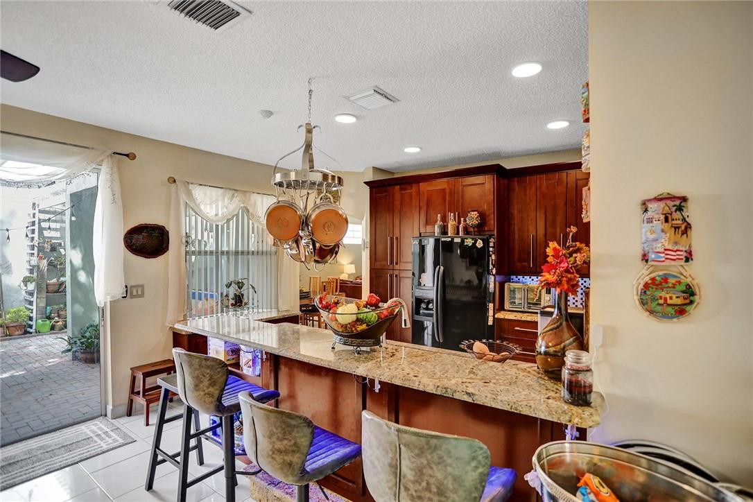 4000 Tree Top Road Hollywood, FL 33026 - Photo 4 of 28 Photo 4