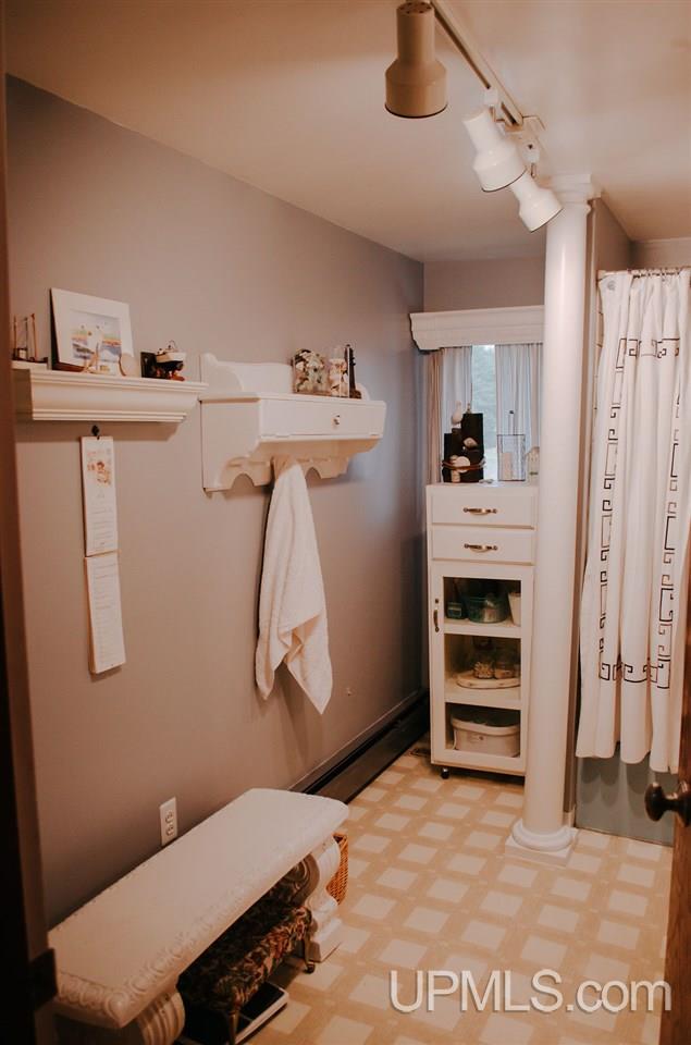 49709 Coal Dock Road Hancock, MI 49930 - Photo 11 of 39 Gallery Image 11