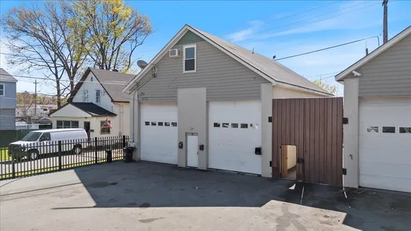 $679,900 | 33 Garfield Street, Lawrence, MA 01843