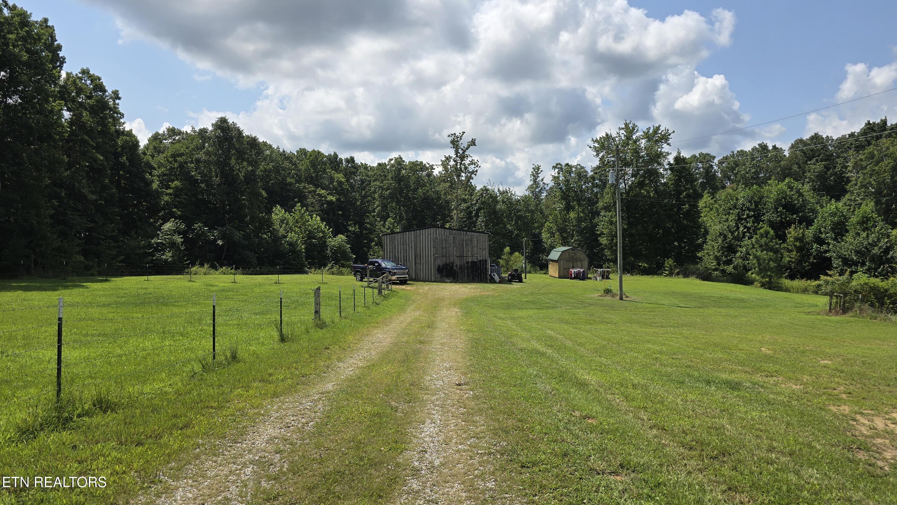 381 Grapevine Road Crossville, TN 38572 - Photo 23 of 25 20260811_112013
