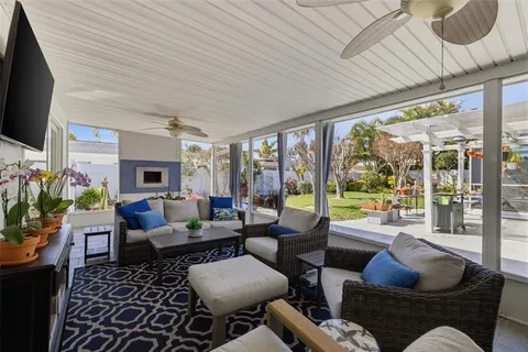 $890,000 | 4029 38th Way South, St. Petersburg, FL 33711