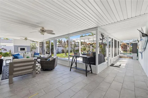 $890,000 | 4029 38th Way South, St. Petersburg, FL 33711