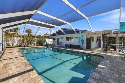 $890,000 | 4029 38th Way South, St. Petersburg, FL 33711