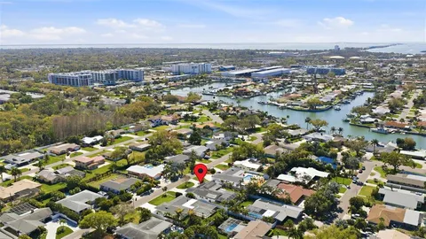 $890,000 | 4029 38th Way South, St. Petersburg, FL 33711