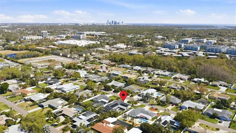 $890,000 | 4029 38th Way South, St. Petersburg, FL 33711