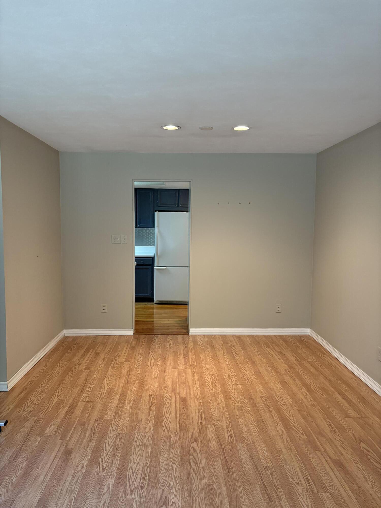 5215 Merriman Road Jackson, MI 49201 - Photo 6 of 16 IMG_2665