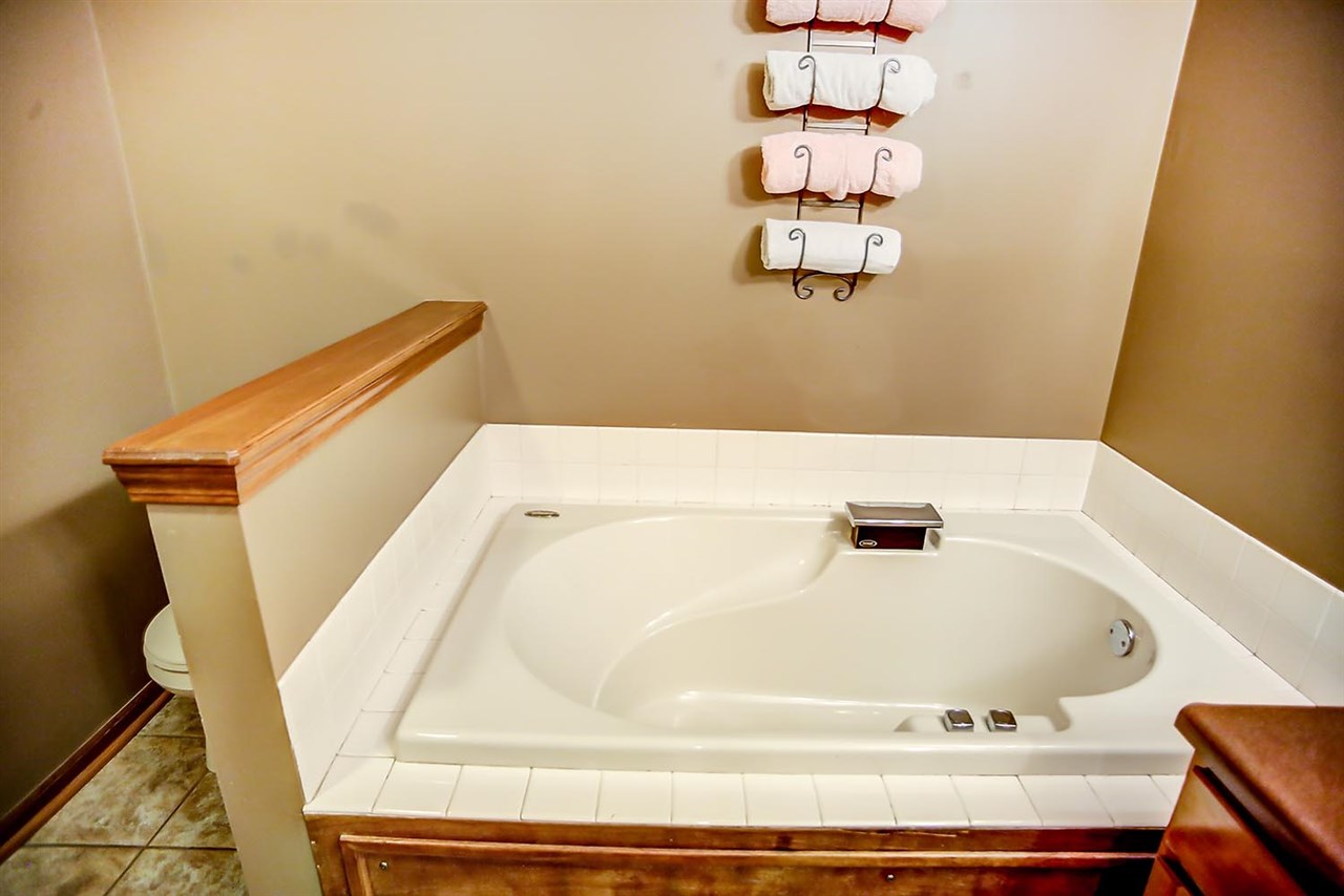 10818 Smokey Ridge Place Fort Wayne, IN 46818 - Photo 23 of 36 Gallery Image 23