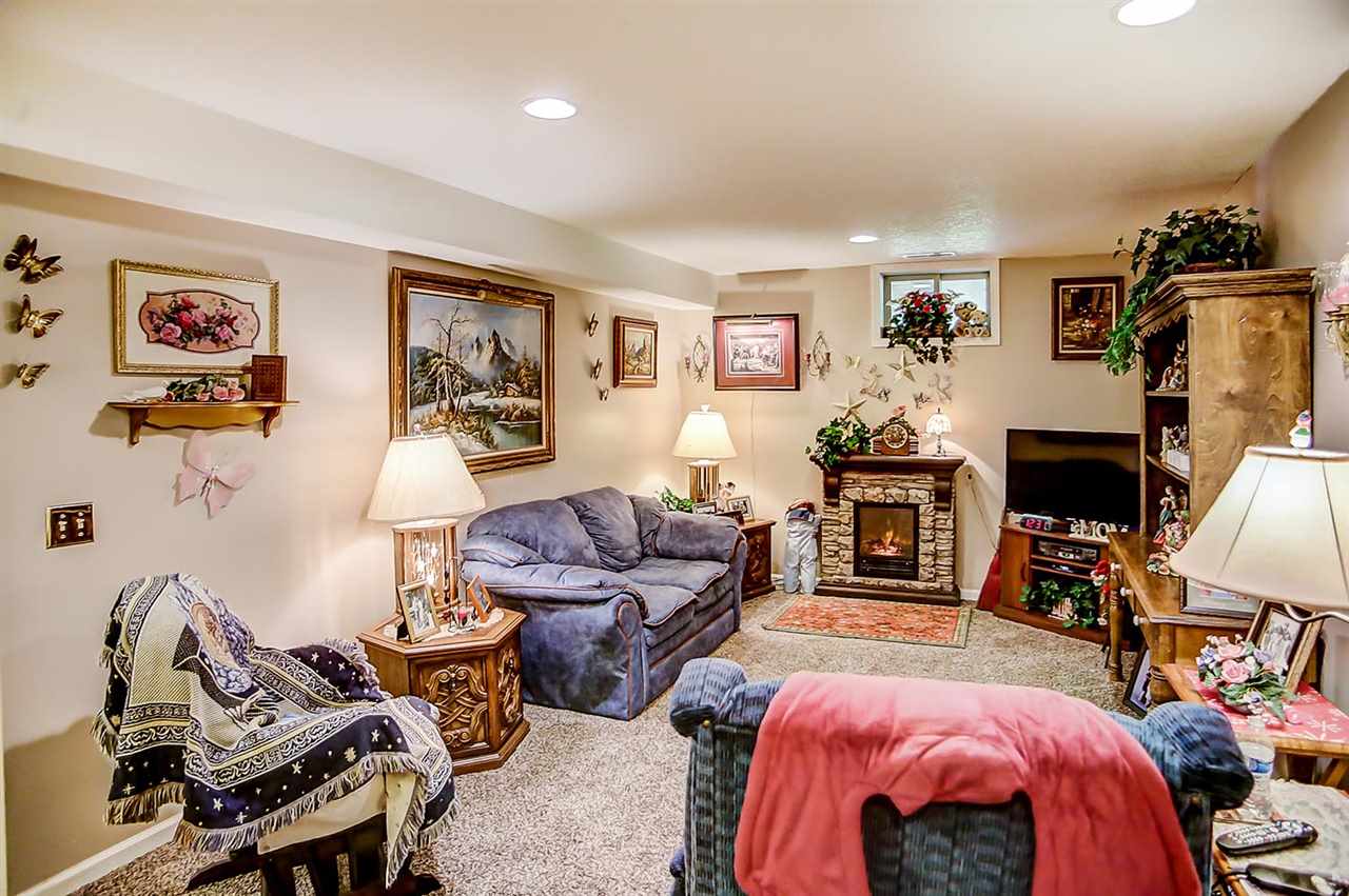 10818 Smokey Ridge Place Fort Wayne, IN 46818 - Photo 26 of 36 Gallery Image 26
