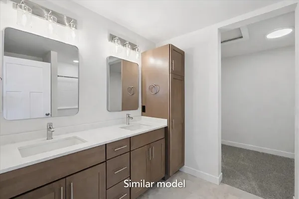 $480,000 | 990 Bell, Arlington, WI 53911