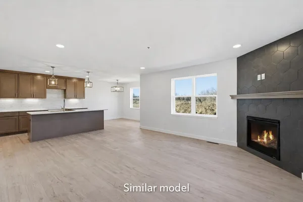 $480,000 | 990 Bell, Arlington, WI 53911