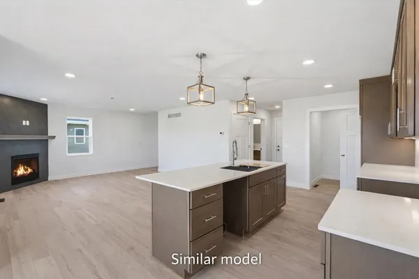 $480,000 | 990 Bell, Arlington, WI 53911