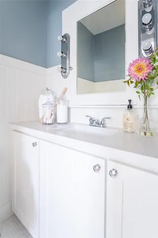 $444,000 | 612 South Day Street, Brenham, TX 77833