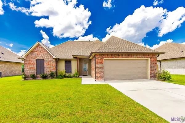 $299,000 | 158 Pond Drive, Thibodaux, LA 70301
