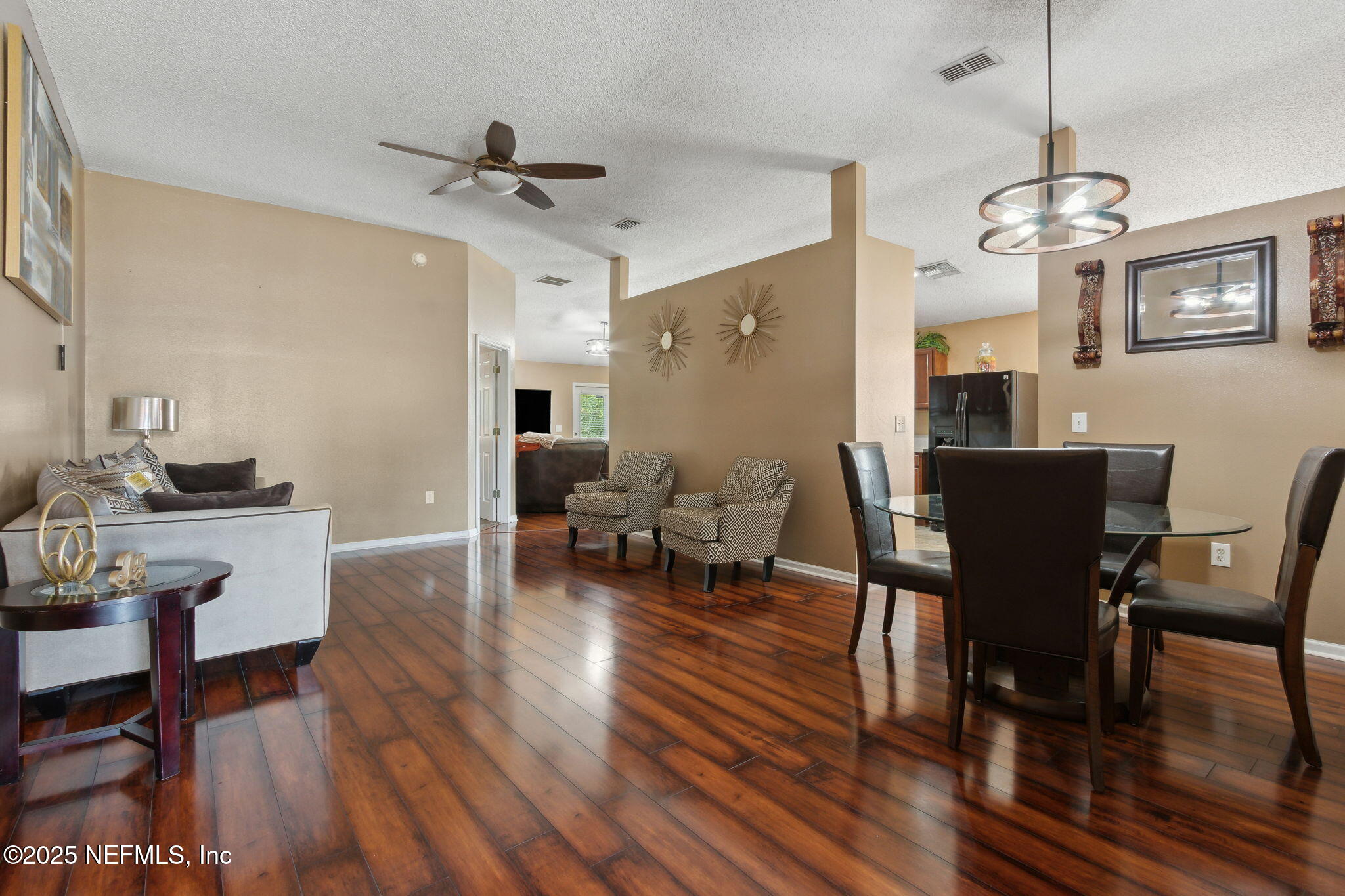 8740 Springtree Road Jacksonville, FL 32210 - Photo 13 of 44 12-web-or-mls-8740 Springtree Rd-12 - Co