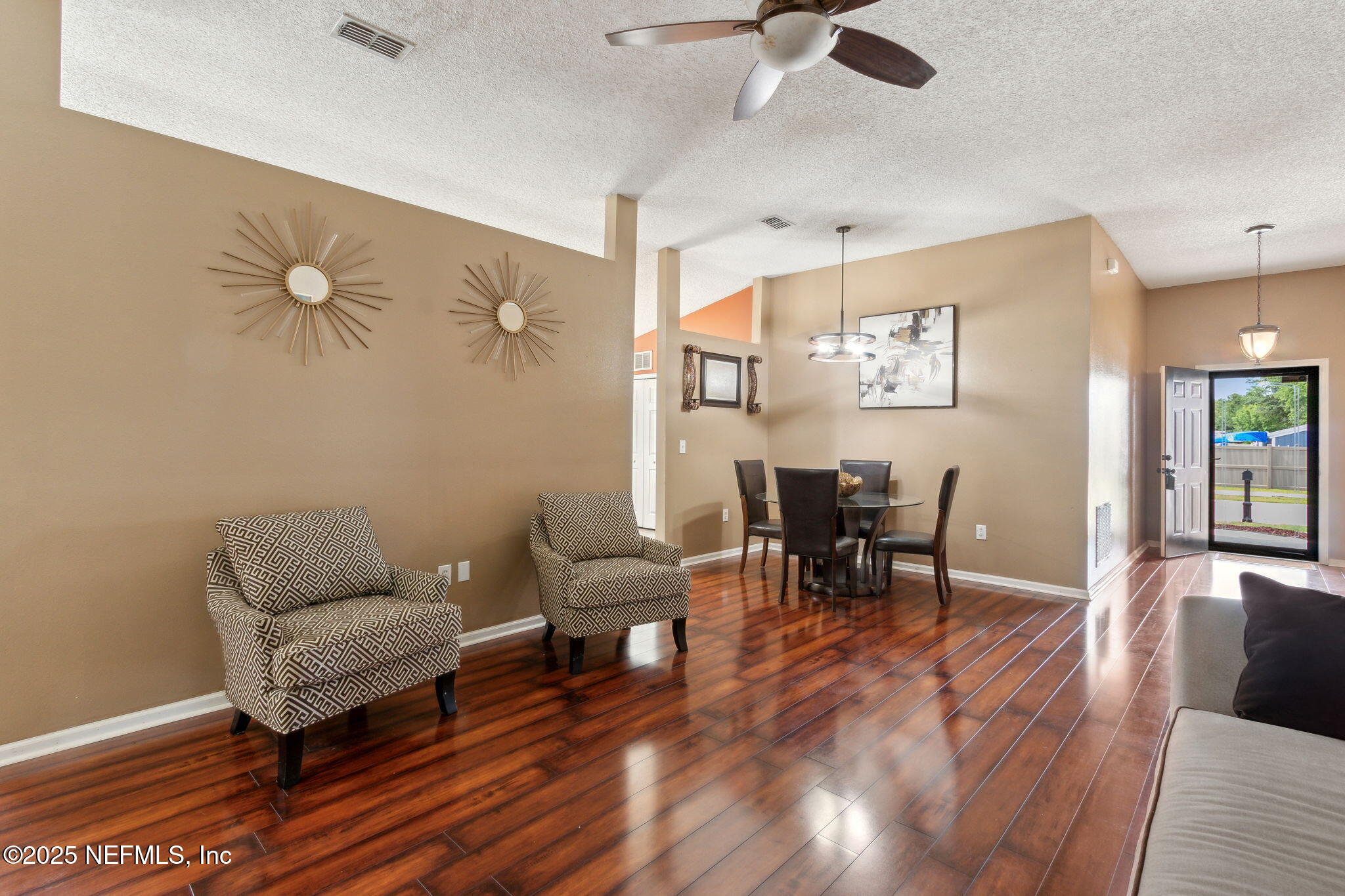 8740 Springtree Road Jacksonville, FL 32210 - Photo 14 of 44 16-web-or-mls-8740 Springtree Rd-16 - Co