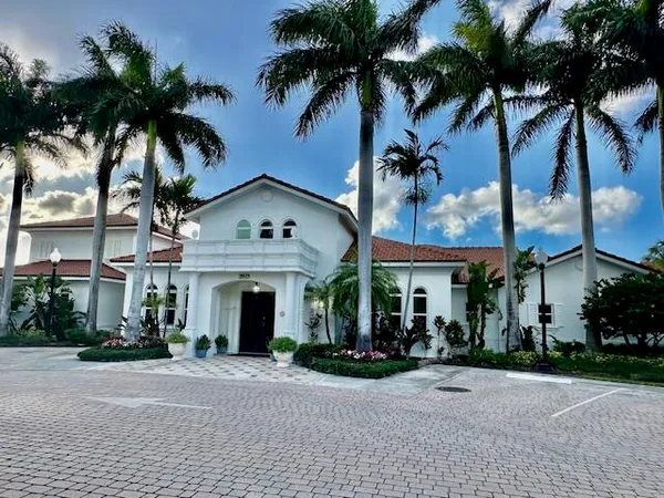 $2,425 | 401 Villa Circle, Boynton Beach, FL 33435