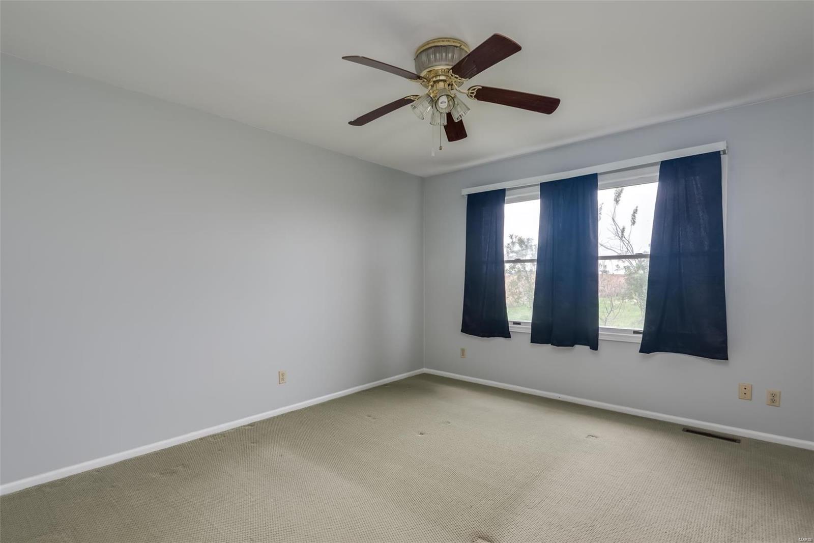 15523 South Grand Road Nashville, IL 62263 - Photo 16 of 33 Gallery Image 16