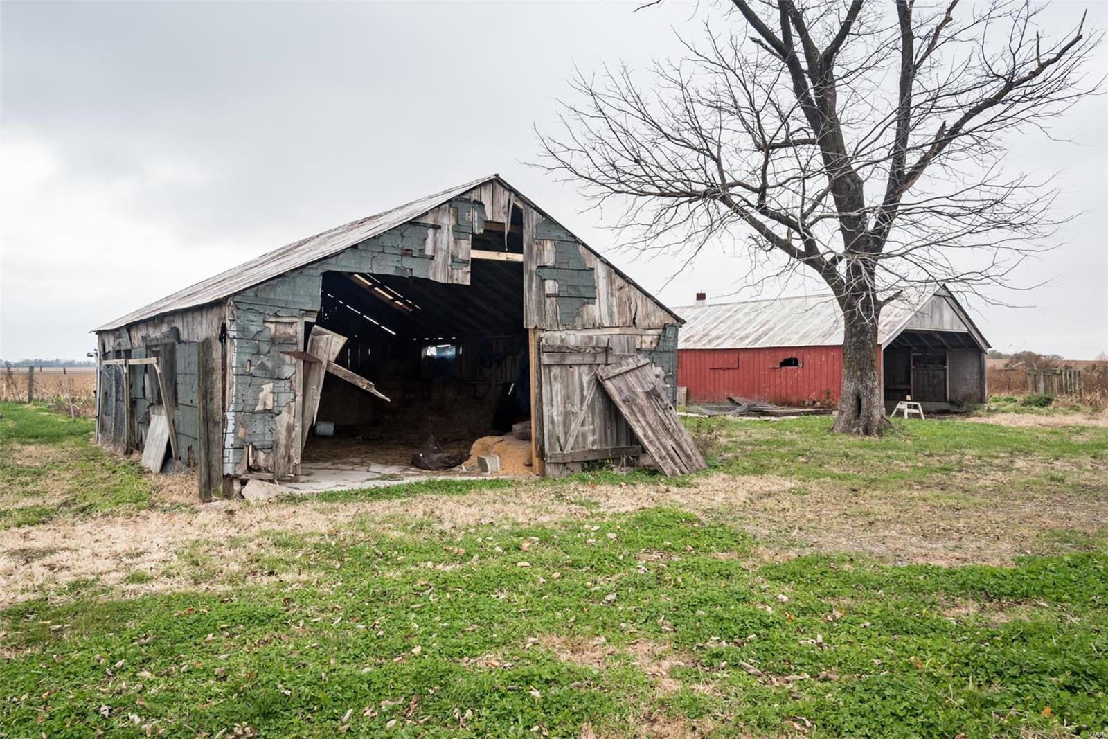 15523 South Grand Road Nashville, IL 62263 - Photo 28 of 33 Gallery Image 28