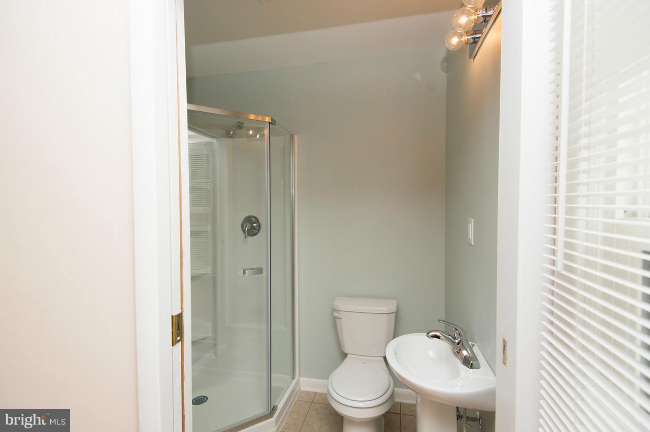 18 Algonquin Road Cambridge, MD 21613 - Photo 17 of 28 Bath (Master)