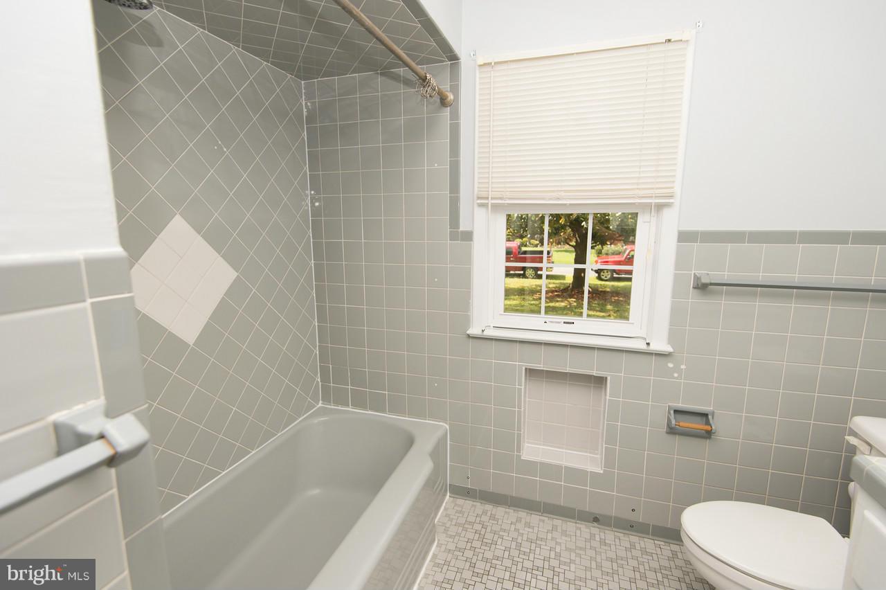18 Algonquin Road Cambridge, MD 21613 - Photo 20 of 28 Bath