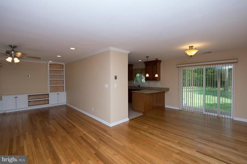 18 Algonquin Road Cambridge, MD 21613 - Photo 7 of 28 Interior (General)