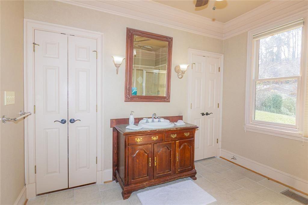 721 Smithstone Road Southeast Marietta, GA 30067 - Photo 13 of 28