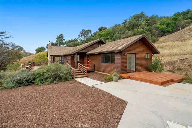 $2,299,000 | 3265 Cypress Mountain Road, Templeton, CA 93465