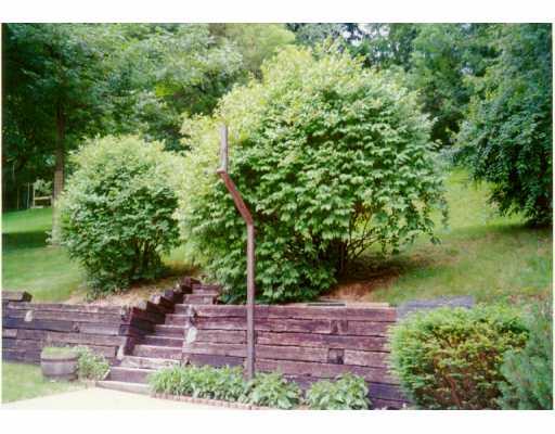 1613 Wilson Road Pittsburgh, PA 15236 - Photo 5 of 7 Gallery Image 5