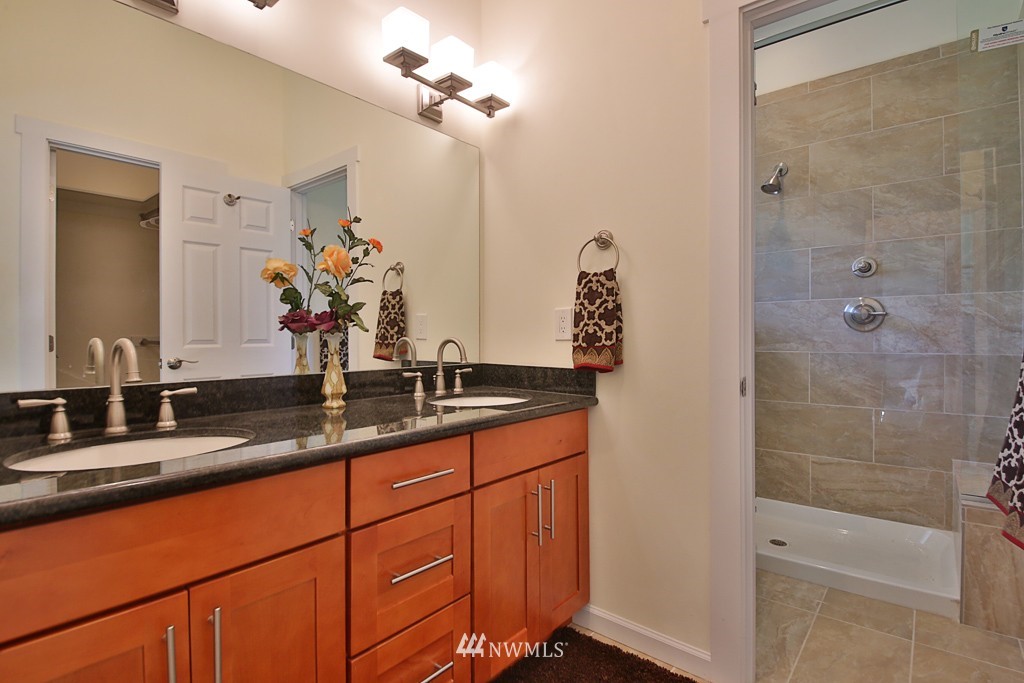 5174 Bayview Road Langley, WA 98260 - Photo 13 of 19 Gallery Image 13