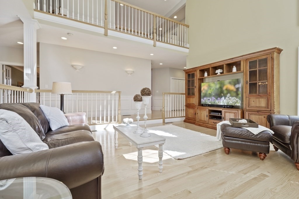 31 Broad Acres Farm Road Medway, MA 02053 - Photo 11 of 41 Gallery Image 11